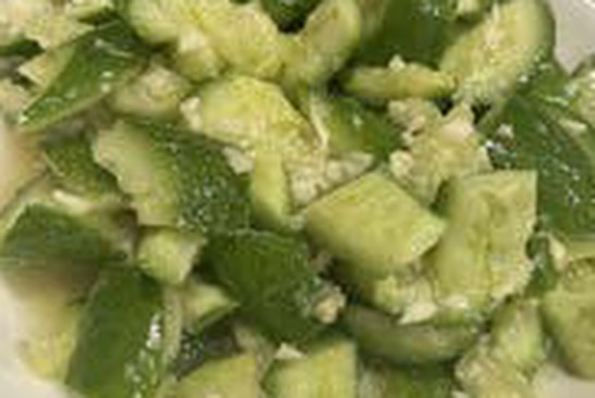 Garlic Cucumber Salad