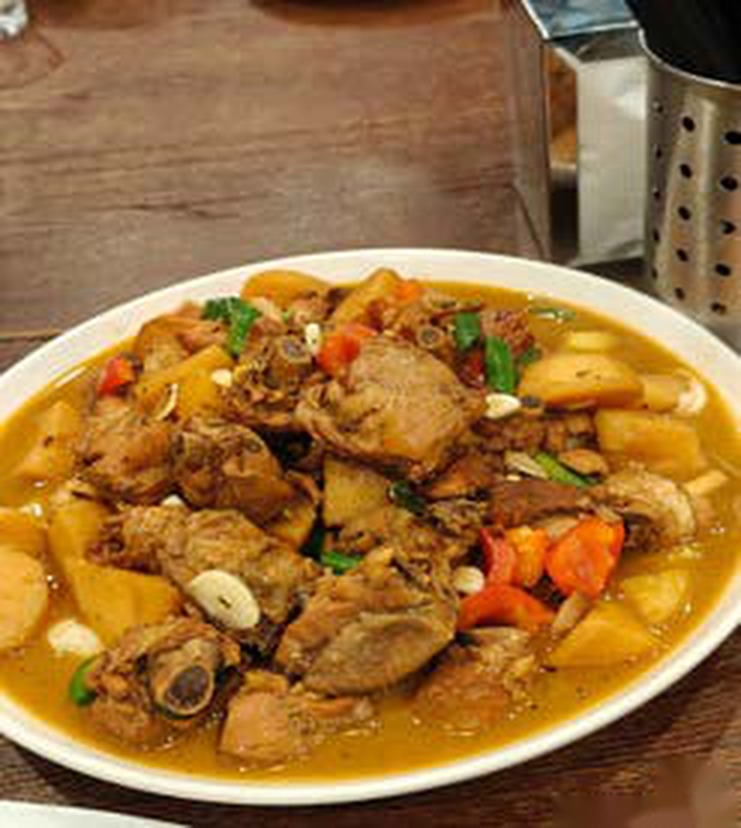 Big Plate Chicken Lagman